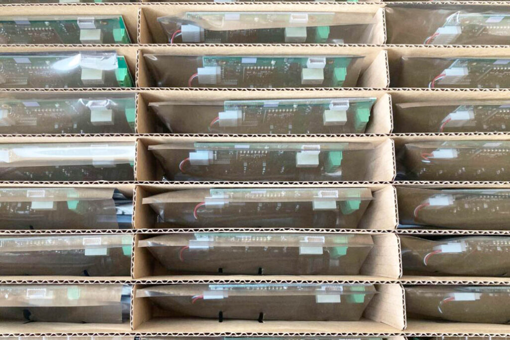 corrugated shippers for electronics img