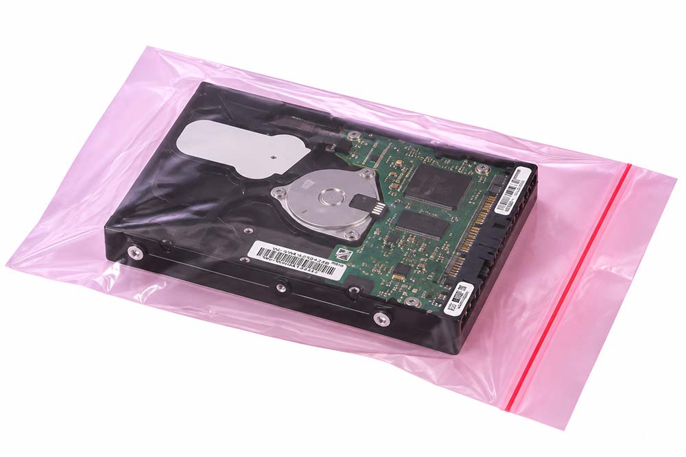hard drive in plastic bag packaging img